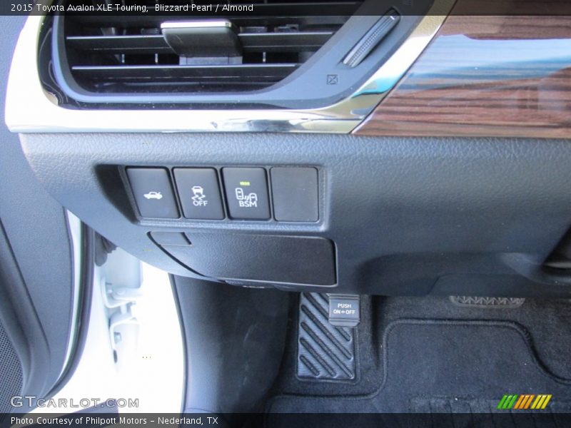Blizzard Pearl / Almond 2015 Toyota Avalon XLE Touring
