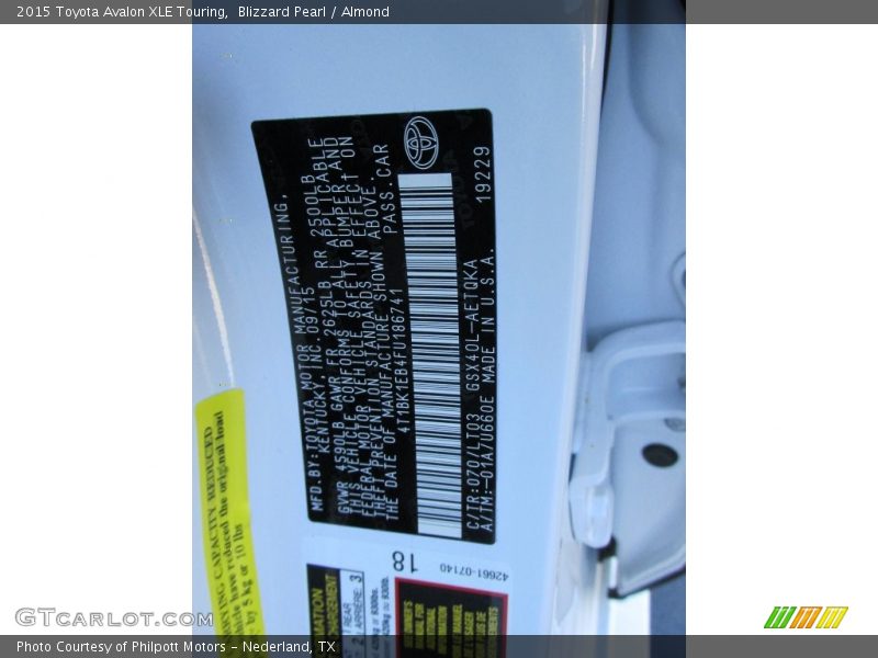 Blizzard Pearl / Almond 2015 Toyota Avalon XLE Touring