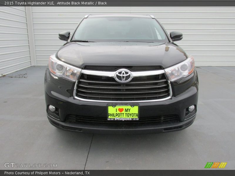 Attitude Black Metallic / Black 2015 Toyota Highlander XLE