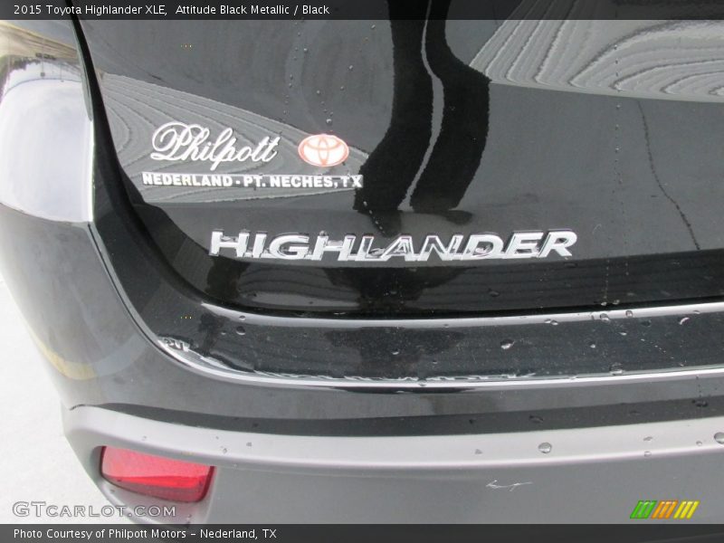 Attitude Black Metallic / Black 2015 Toyota Highlander XLE
