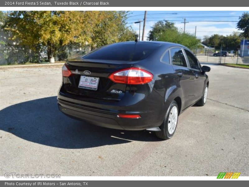 Tuxedo Black / Charcoal Black 2014 Ford Fiesta S Sedan