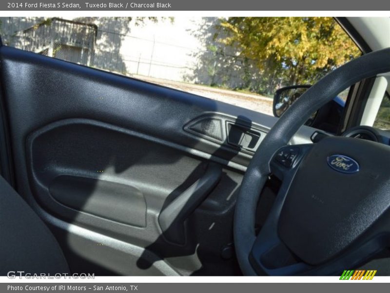 Tuxedo Black / Charcoal Black 2014 Ford Fiesta S Sedan