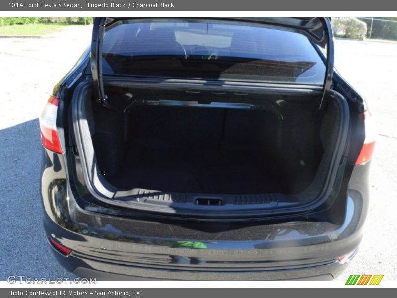 Tuxedo Black / Charcoal Black 2014 Ford Fiesta S Sedan