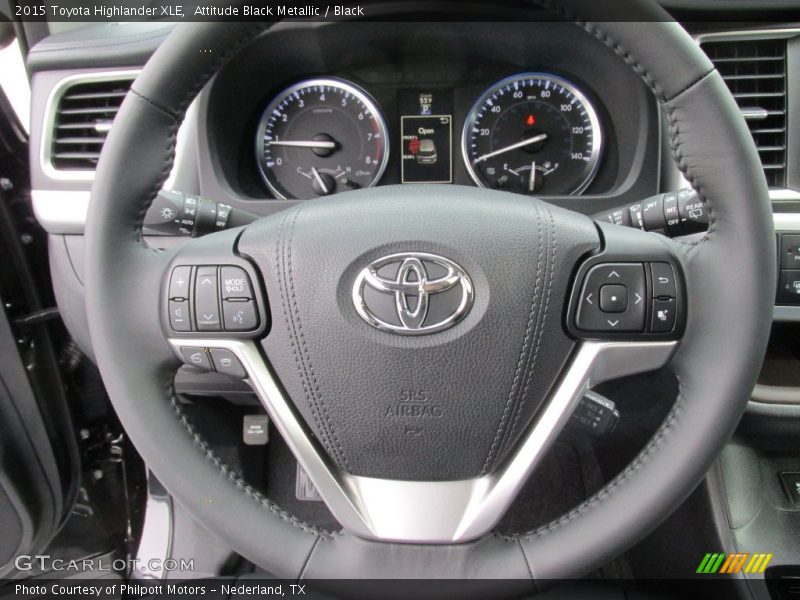 Attitude Black Metallic / Black 2015 Toyota Highlander XLE