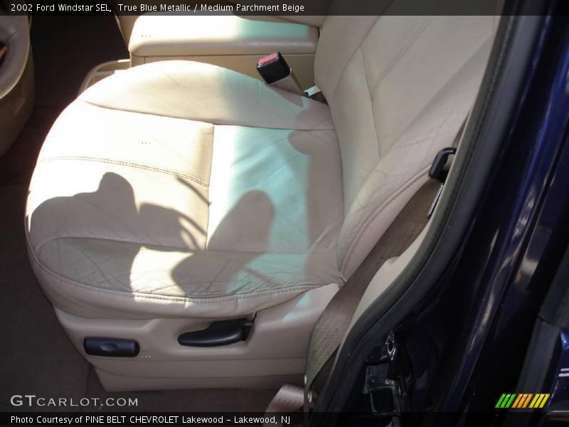 True Blue Metallic / Medium Parchment Beige 2002 Ford Windstar SEL