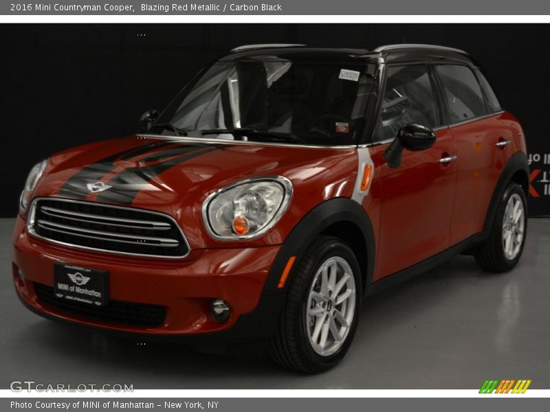 Blazing Red Metallic / Carbon Black 2016 Mini Countryman Cooper