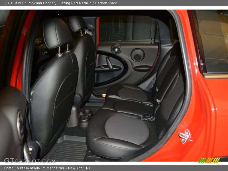 Blazing Red Metallic / Carbon Black 2016 Mini Countryman Cooper