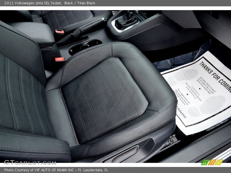 Black / Titan Black 2011 Volkswagen Jetta SEL Sedan