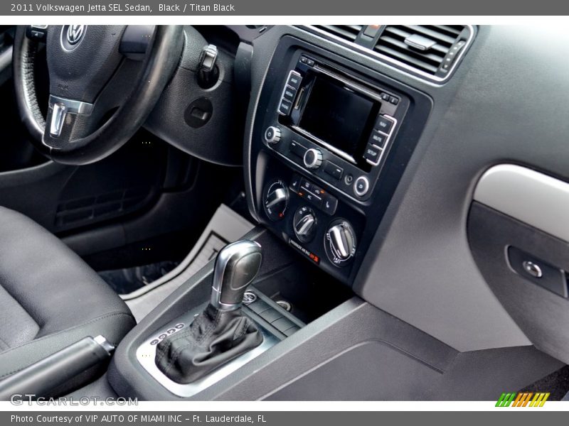 Black / Titan Black 2011 Volkswagen Jetta SEL Sedan