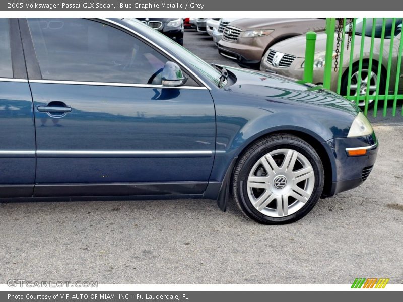 Blue Graphite Metallic / Grey 2005 Volkswagen Passat GLX Sedan