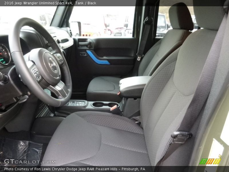 Tank / Black 2016 Jeep Wrangler Unlimited Sport 4x4