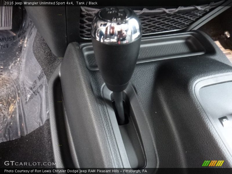 Tank / Black 2016 Jeep Wrangler Unlimited Sport 4x4