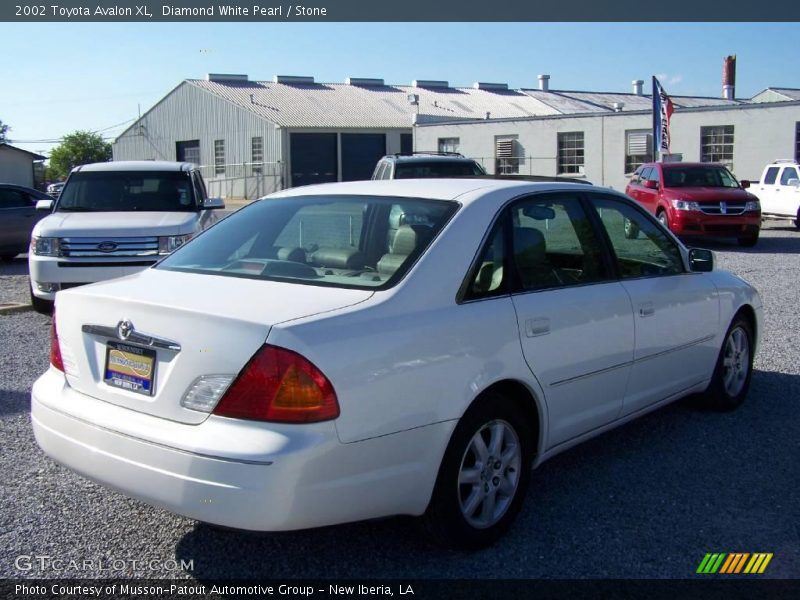 Diamond White Pearl / Stone 2002 Toyota Avalon XL