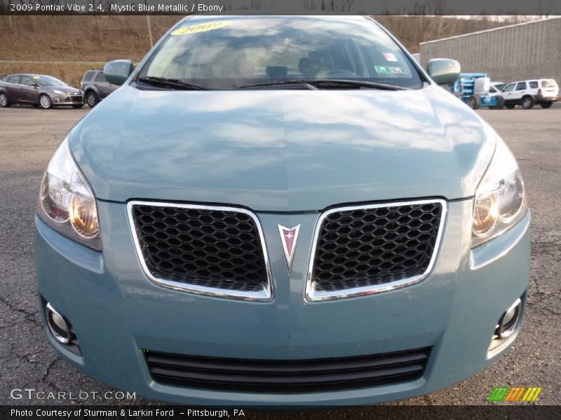 Mystic Blue Metallic / Ebony 2009 Pontiac Vibe 2.4