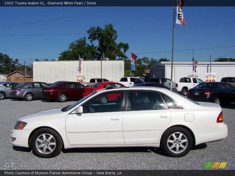 Diamond White Pearl / Stone 2002 Toyota Avalon XL