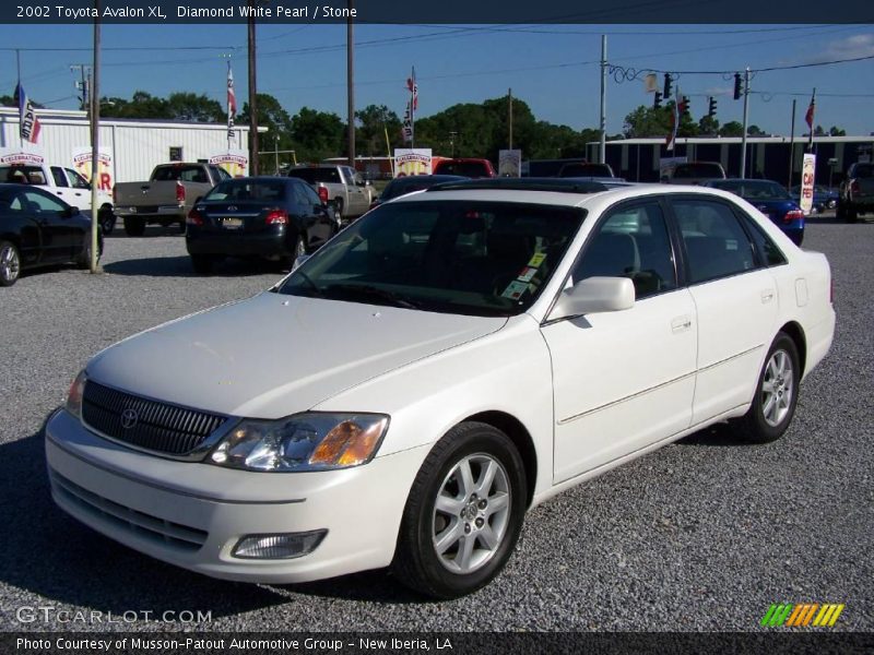 Diamond White Pearl / Stone 2002 Toyota Avalon XL