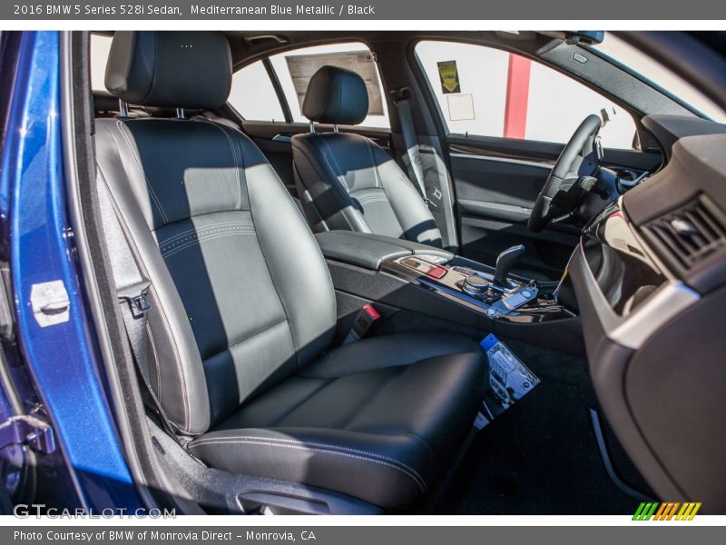 Mediterranean Blue Metallic / Black 2016 BMW 5 Series 528i Sedan