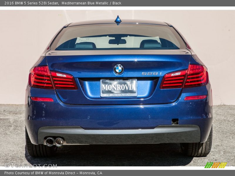 Mediterranean Blue Metallic / Black 2016 BMW 5 Series 528i Sedan