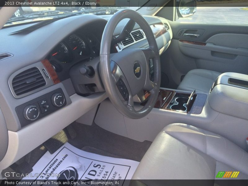 Black / Ebony 2013 Chevrolet Avalanche LTZ 4x4