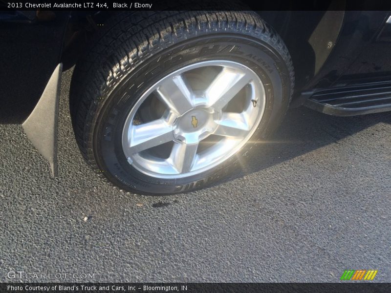 Black / Ebony 2013 Chevrolet Avalanche LTZ 4x4