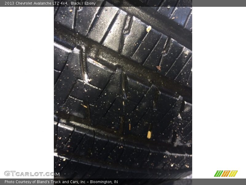 Black / Ebony 2013 Chevrolet Avalanche LTZ 4x4