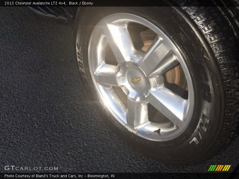 Black / Ebony 2013 Chevrolet Avalanche LTZ 4x4
