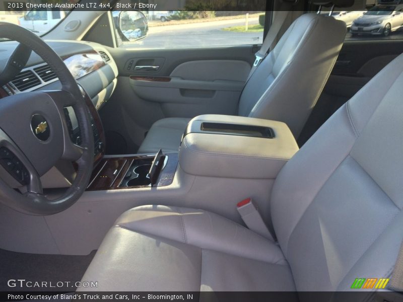 Black / Ebony 2013 Chevrolet Avalanche LTZ 4x4