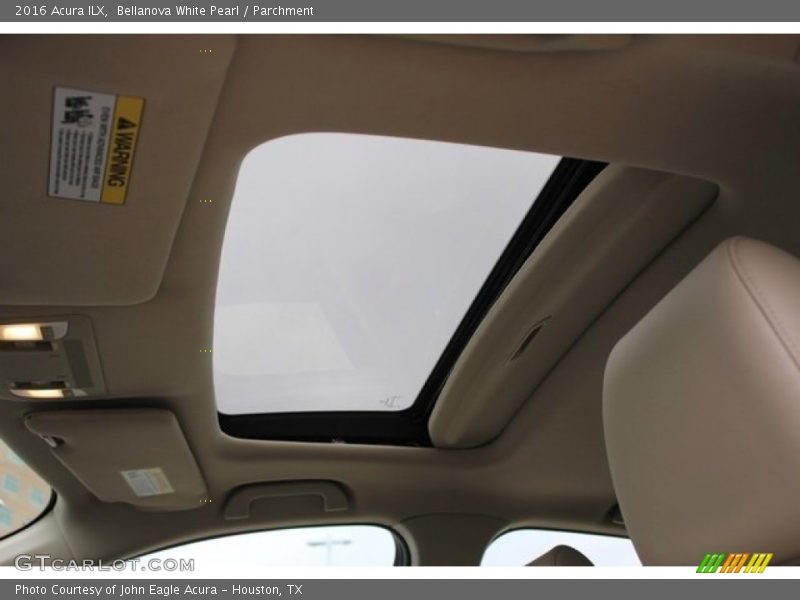 Bellanova White Pearl / Parchment 2016 Acura ILX