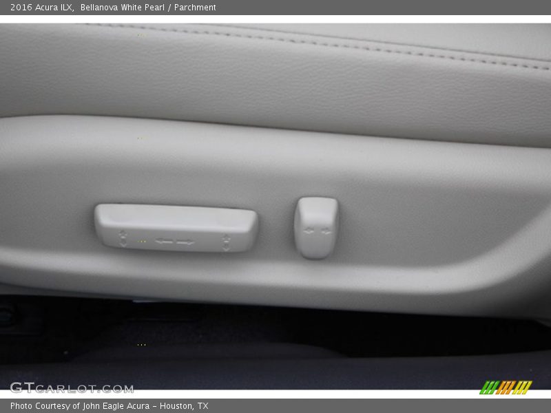 Bellanova White Pearl / Parchment 2016 Acura ILX