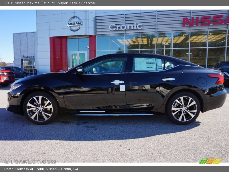 Super Black / Charcoal 2016 Nissan Maxima Platinum
