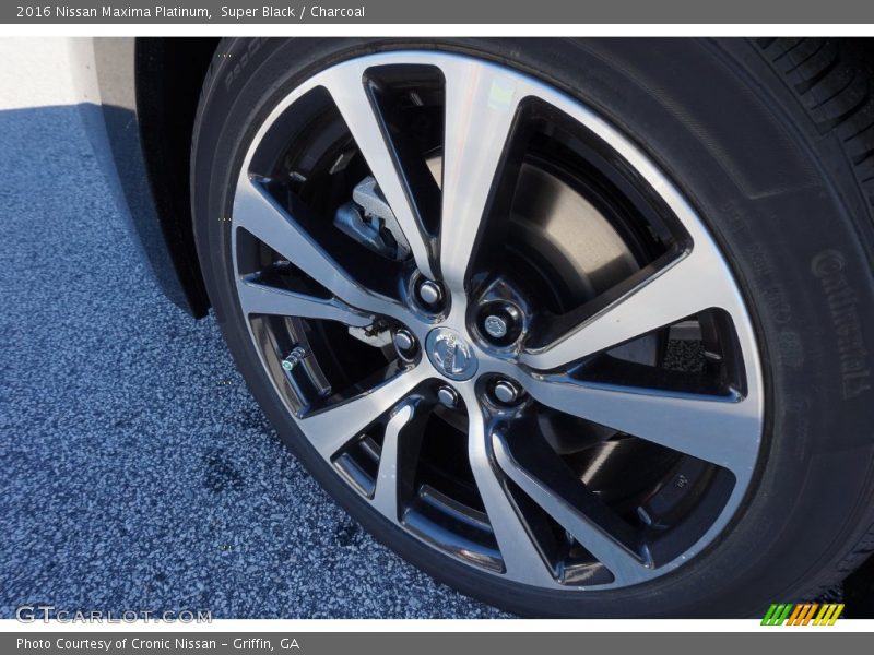 Super Black / Charcoal 2016 Nissan Maxima Platinum