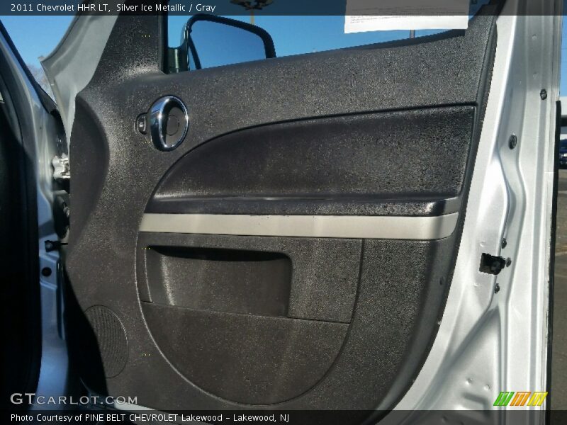 Silver Ice Metallic / Gray 2011 Chevrolet HHR LT