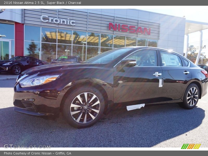 Super Black / Charcoal 2016 Nissan Altima 2.5 SL