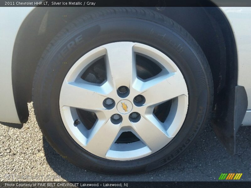 Silver Ice Metallic / Gray 2011 Chevrolet HHR LT