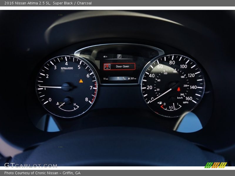 Super Black / Charcoal 2016 Nissan Altima 2.5 SL