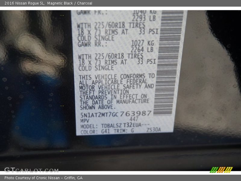Magnetic Black / Charcoal 2016 Nissan Rogue SL
