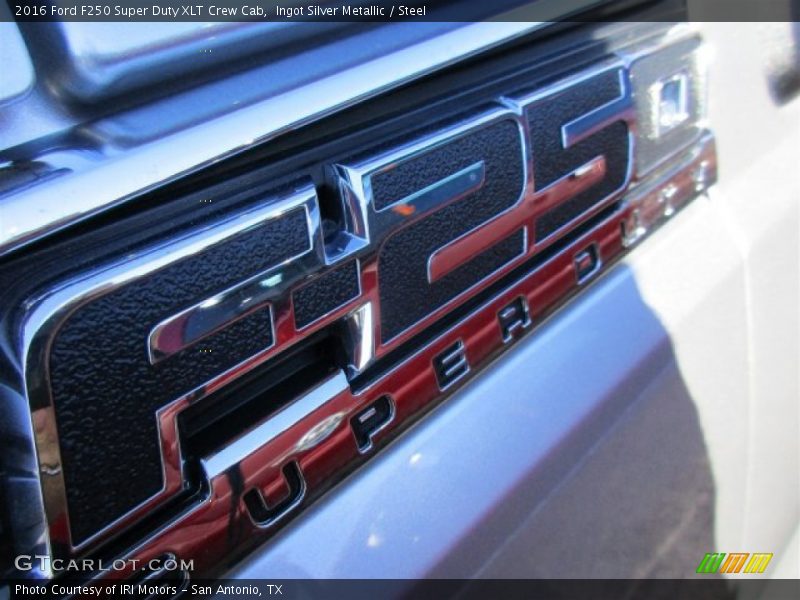 Ingot Silver Metallic / Steel 2016 Ford F250 Super Duty XLT Crew Cab