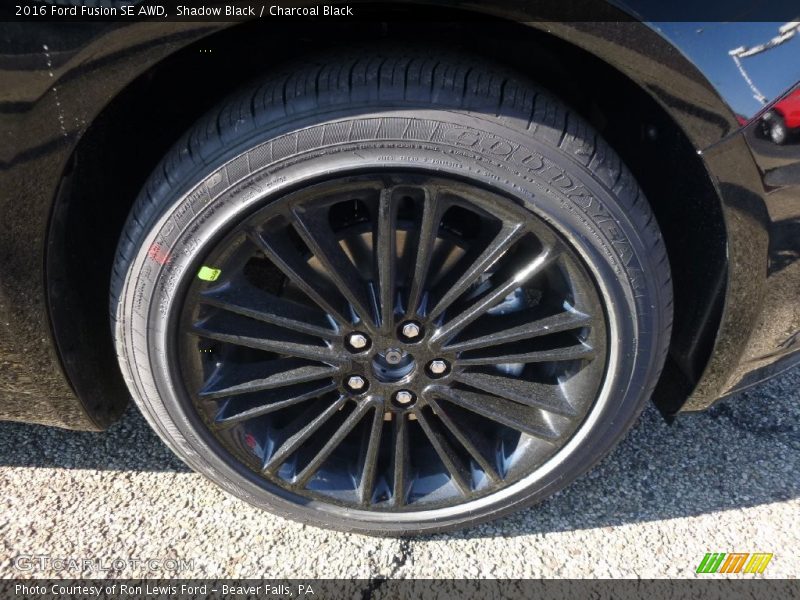 Shadow Black / Charcoal Black 2016 Ford Fusion SE AWD