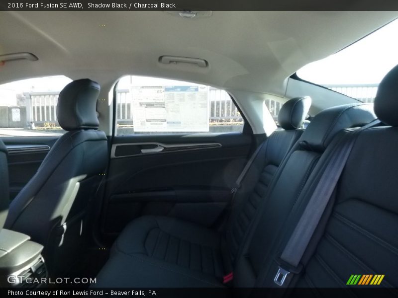 Shadow Black / Charcoal Black 2016 Ford Fusion SE AWD