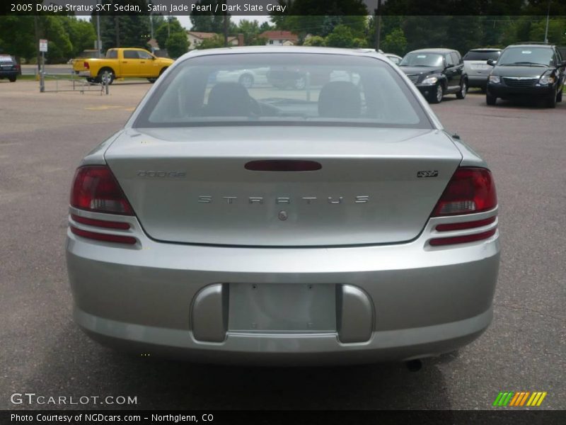 Satin Jade Pearl / Dark Slate Gray 2005 Dodge Stratus SXT Sedan