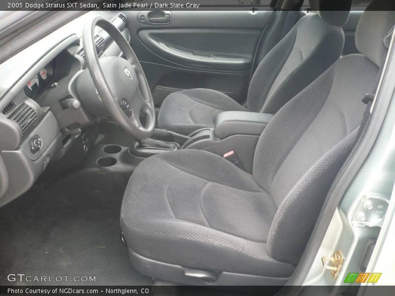 Satin Jade Pearl / Dark Slate Gray 2005 Dodge Stratus SXT Sedan