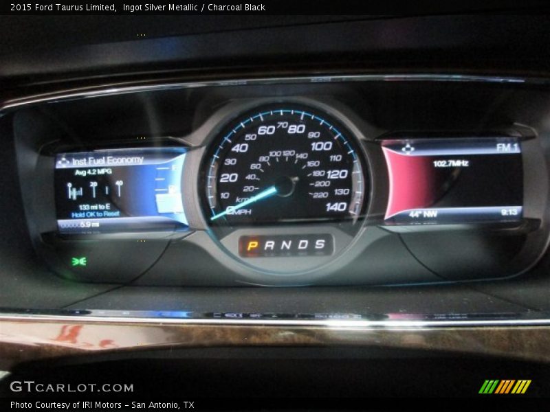 Ingot Silver Metallic / Charcoal Black 2015 Ford Taurus Limited