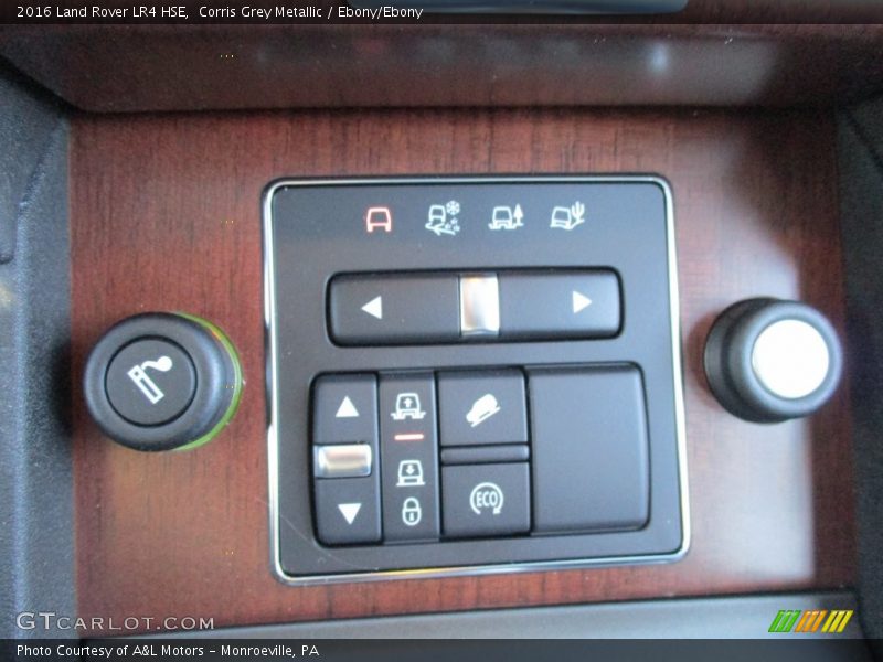 Corris Grey Metallic / Ebony/Ebony 2016 Land Rover LR4 HSE