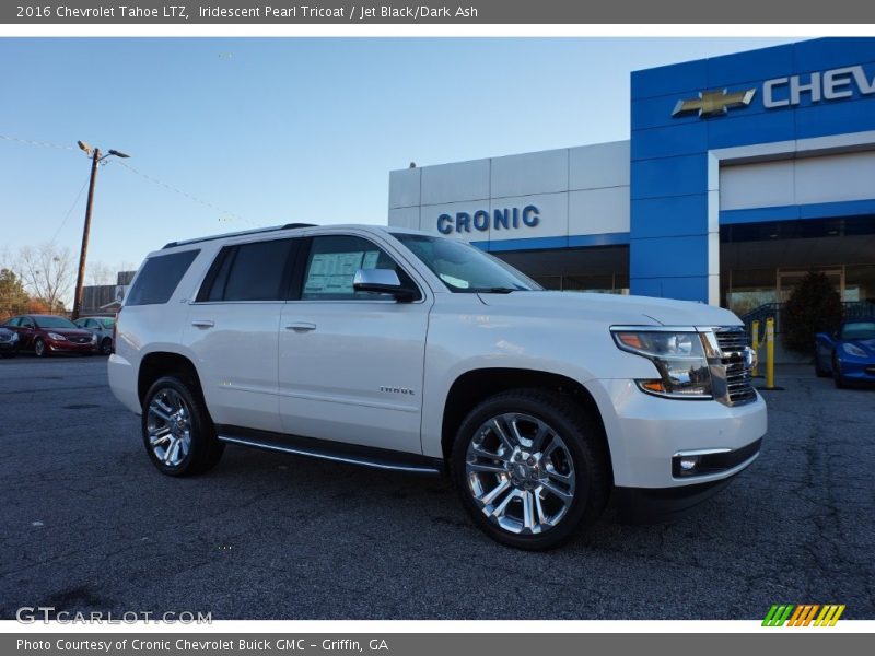 Iridescent Pearl Tricoat / Jet Black/Dark Ash 2016 Chevrolet Tahoe LTZ