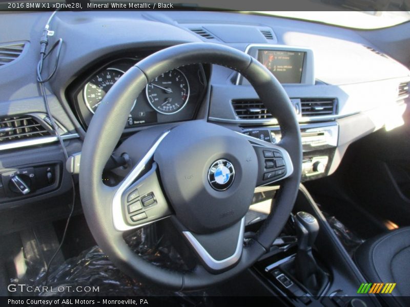 Mineral White Metallic / Black 2016 BMW X1 xDrive28i