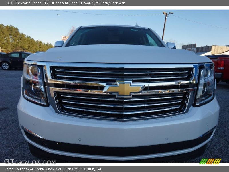 Iridescent Pearl Tricoat / Jet Black/Dark Ash 2016 Chevrolet Tahoe LTZ