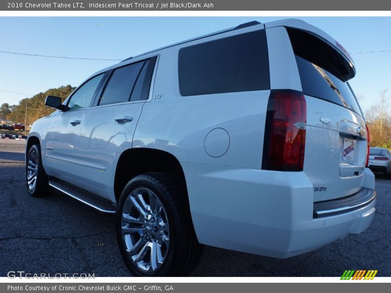 Iridescent Pearl Tricoat / Jet Black/Dark Ash 2016 Chevrolet Tahoe LTZ
