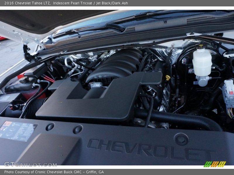 Iridescent Pearl Tricoat / Jet Black/Dark Ash 2016 Chevrolet Tahoe LTZ