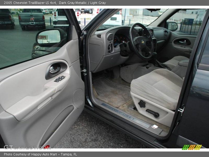 Dark Gray Metallic / Light Gray 2005 Chevrolet TrailBlazer LS 4x4