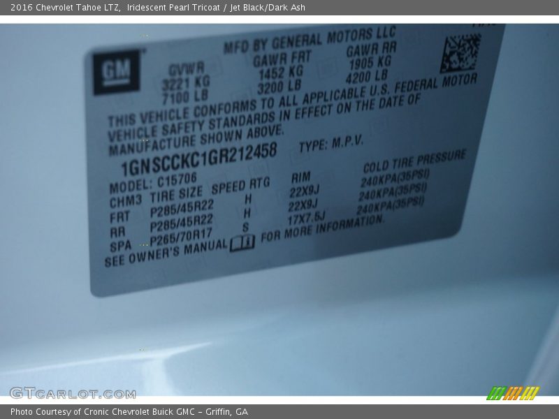 Iridescent Pearl Tricoat / Jet Black/Dark Ash 2016 Chevrolet Tahoe LTZ